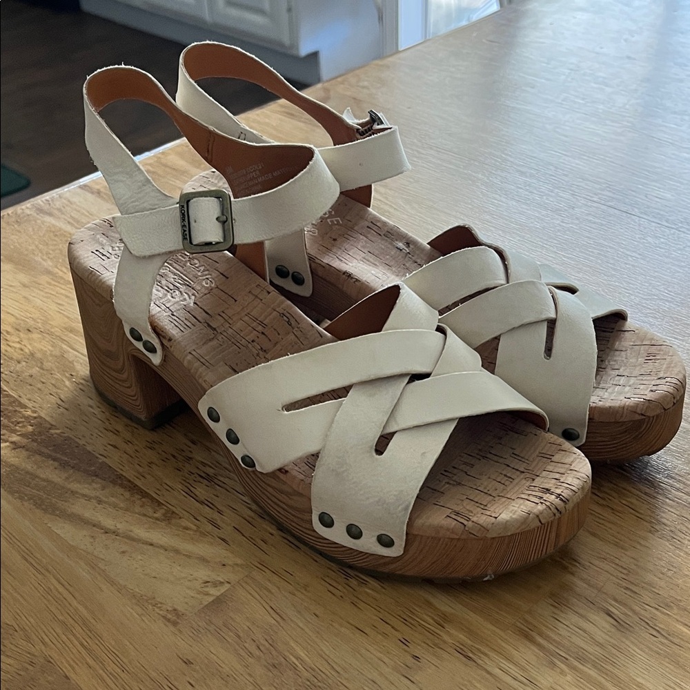 Kork-Ease Cream Leather Crisscross Heels